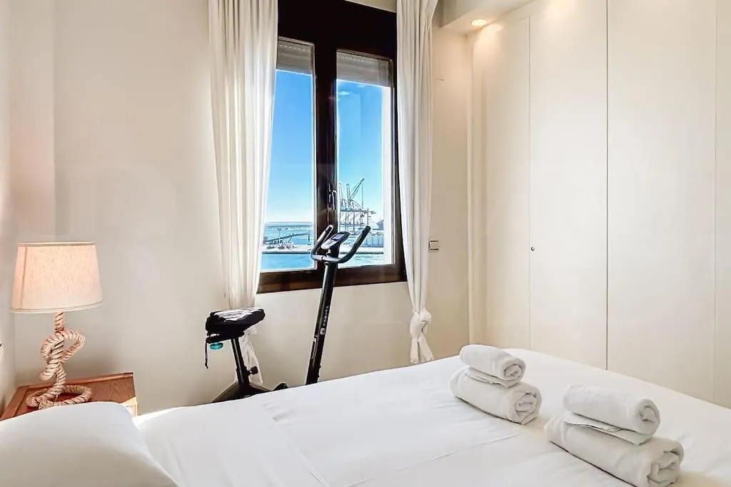 Central Gem With Stunning Port & Sea Views By Rems Malaga 0*,