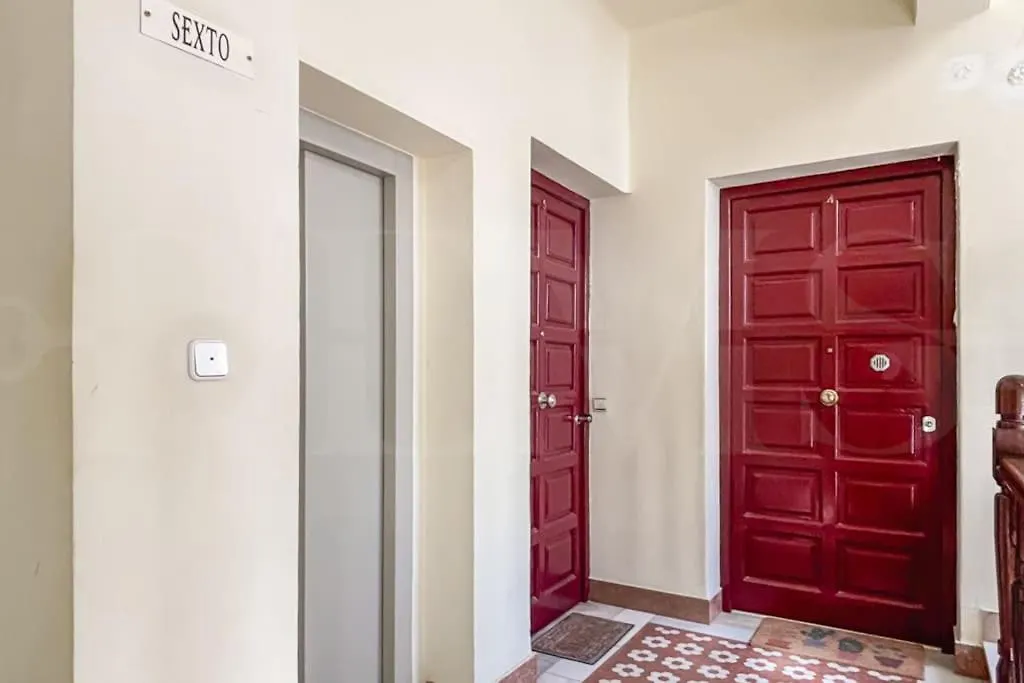 Apartment Central Gem With Stunning Port & Sea Views By Rems Malaga Spain